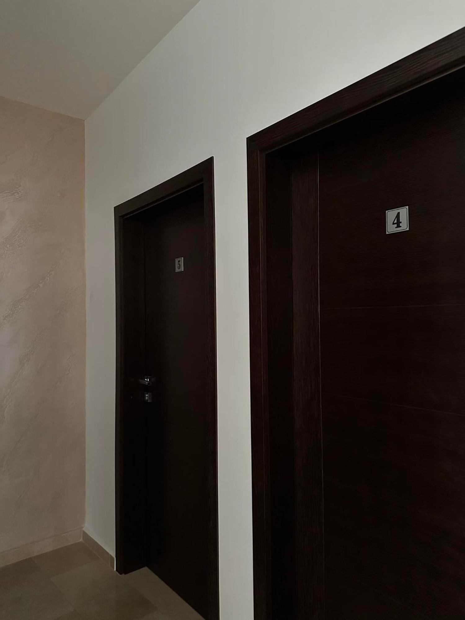 Hotel Бялата Къща Chakalarovo Exteriér fotografie