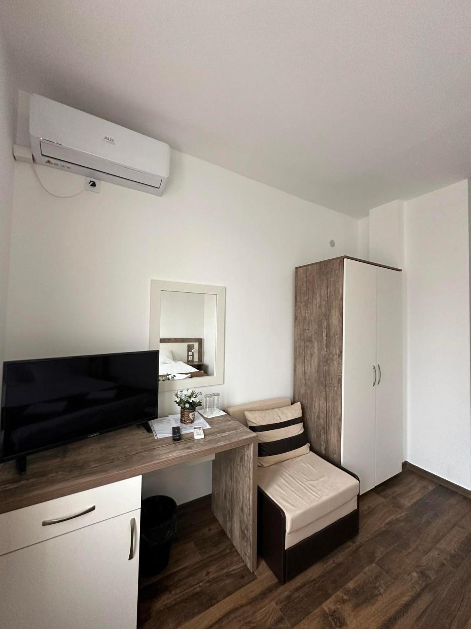 Hotel Бялата Къща Chakalarovo Exteriér fotografie