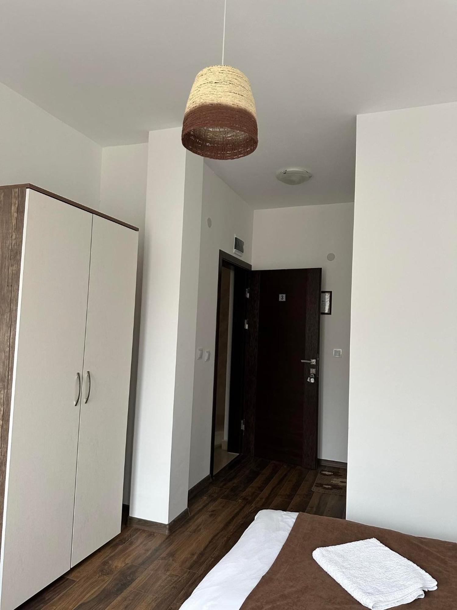 Hotel Бялата Къща Chakalarovo Exteriér fotografie