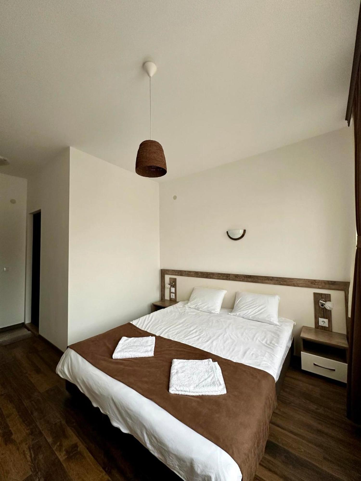 Hotel Бялата Къща Chakalarovo Exteriér fotografie