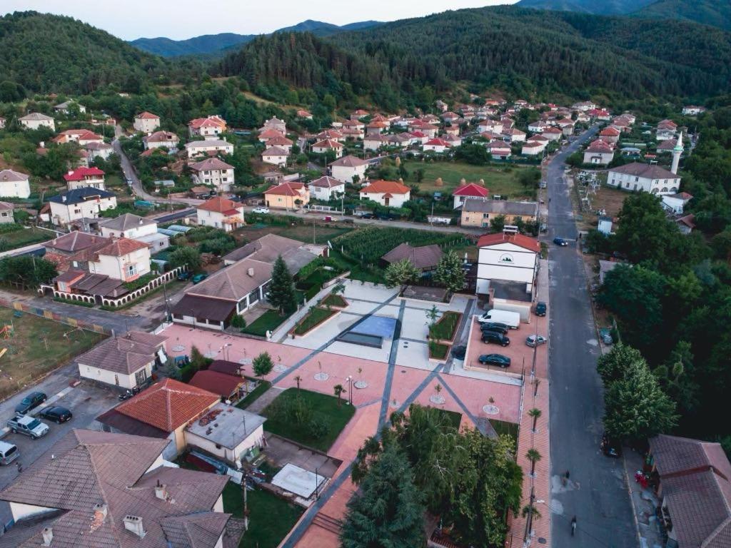 Hotel Бялата Къща Chakalarovo Exteriér fotografie