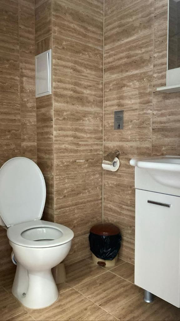 Hotel Бялата Къща Chakalarovo Exteriér fotografie